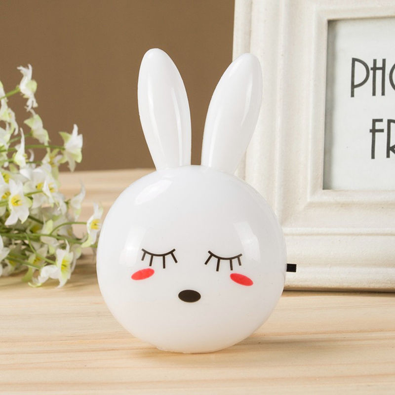 ผู้ผลิตของเล่นที่กําหนดเอง LED Rabbit Night Lamp เปิด / ปิดไฟผนัง