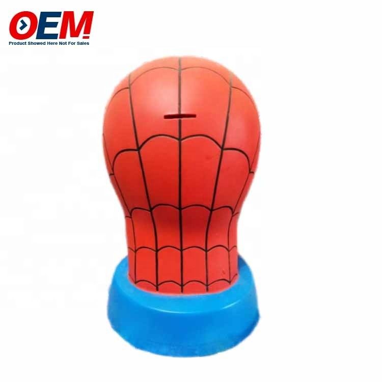 โรงงาน OEM ทําการ์ตูน แบงค์เหรียญพลาสติก พีวีซี Pika ด้วยกุญแจล็อค Piggy Bank พลาสติก