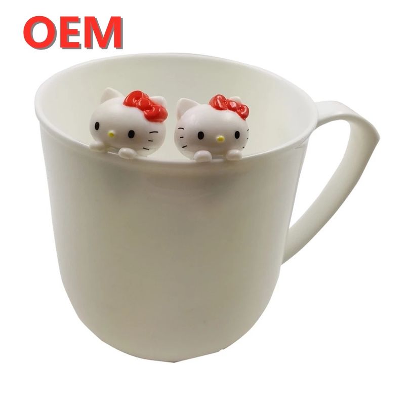 ผู้ผลิตของเล่นรูปแบบที่กําหนดเอง OEM การกําหนดเอง Kitty cat Mini Cup การ์ตูนของเล่นรูปแบบที่กําหนดเอง ของเล่นการออกแบบของคุณเอง