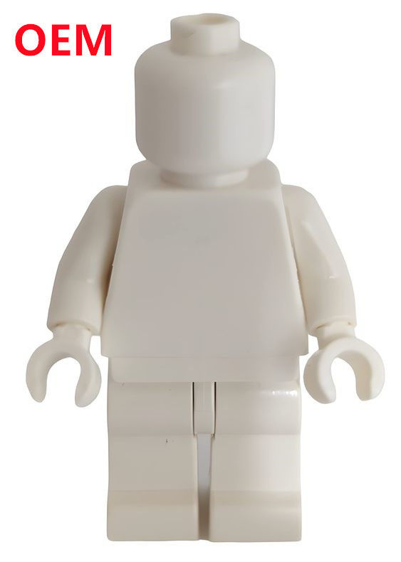 ส่วนผสมพลาสติกฉีดสีขาวที่กําหนดเอง OEM Abs Material Accessories Made 5cm Height Figure Toy