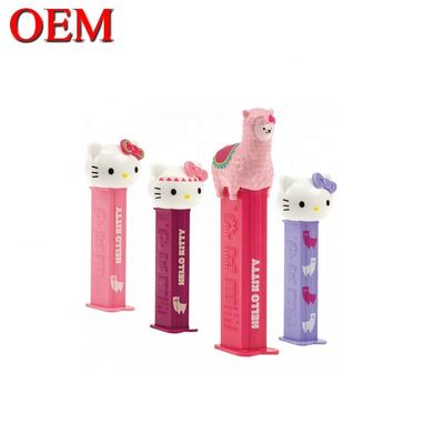ของเล่นการ์ตูน 3 มิติที่กําหนดเอง Hellokitty เครื่องแจกขนมพลาสติก Oem แพ็คขนม
