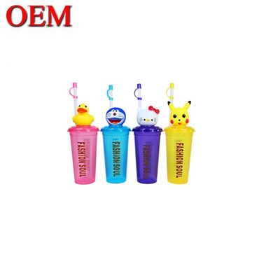 ผลิตภัณฑ์ที่กําหนดเอง ของเล่นพลาสติก pvc vinyl ที่กําหนดเอง ถ้วยพลาสติก
